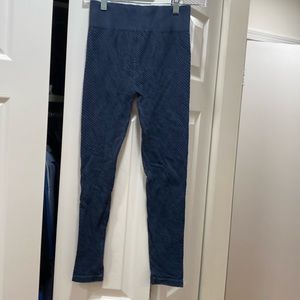 Nikibiki workout pants